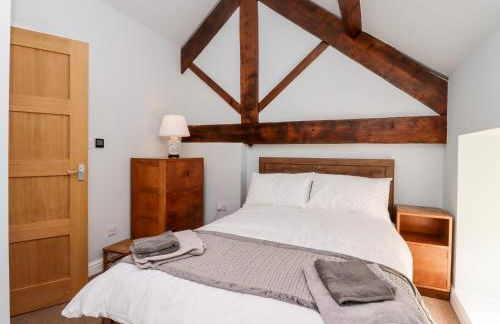 The Stables - Photo 8