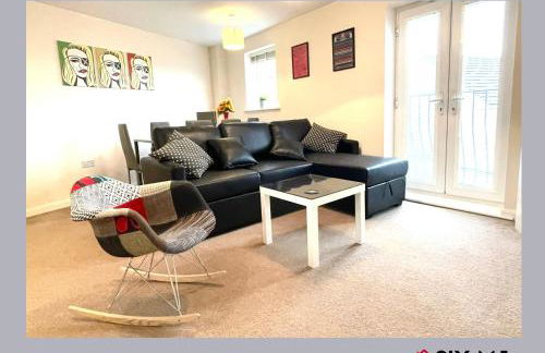 Chichele House, sleeps 8, Nr Rushden Lakes, allocated parking, corporate welcome - Foto 3