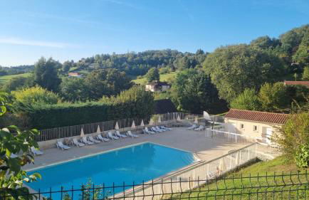 Les Hauts de Sarlat G4 - Clim Piscine Parking WiFi 2 Chambres - Foto 39