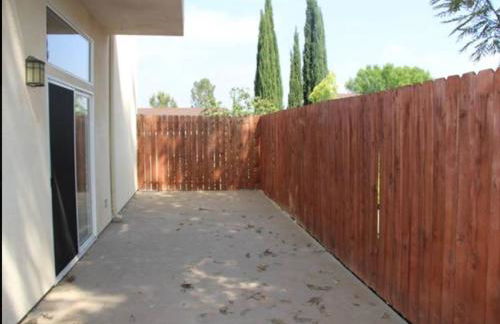 Woodland Oasis 2BR With FREE PARKING - Foto 2