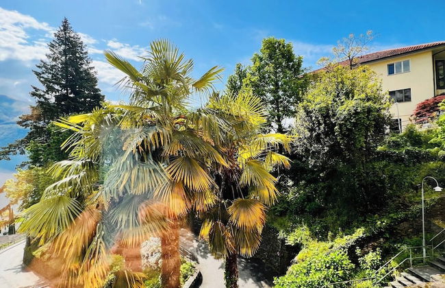 Enchanting View of Lake Maggiore & Mountains - Photo 43