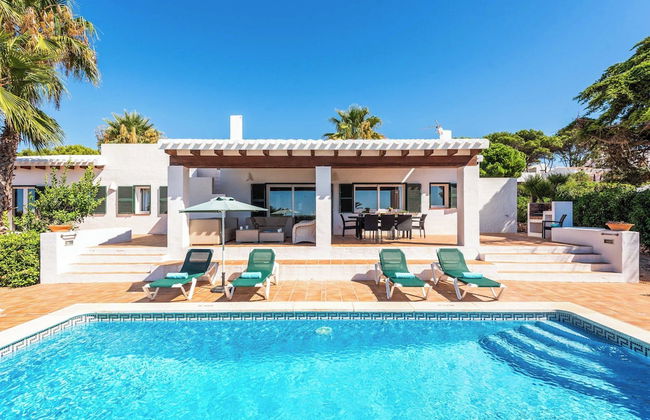 Bini Carmen - Photo 26