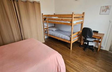 Appartement F2 Orléans 42m2, parking, 4 couchages et lit bébé - Foto 4