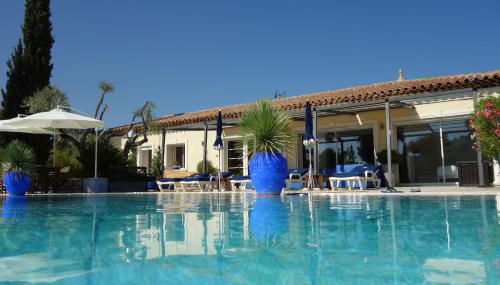 location Villa avec piscine chauffée - Foto 1, sunbed