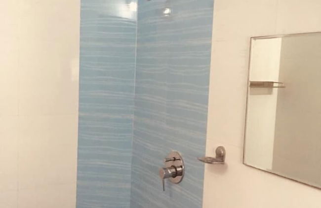 Ocean Waves Mom's Guest House - Foto 20