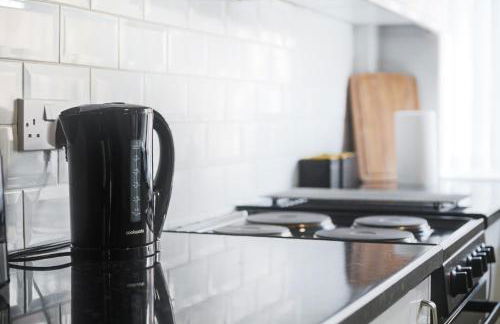 Poppy's Place - Manningham Road - Foto 34