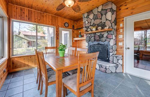 Lake Wissota Home with Private Dock and Fire Pit! - Foto 21