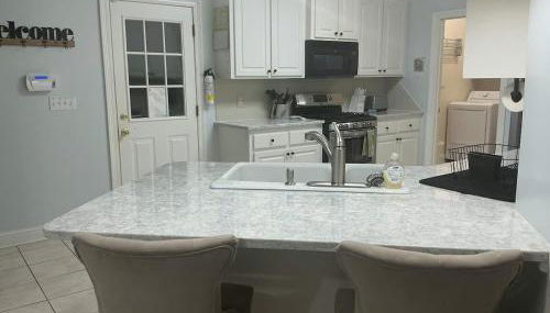 Spacious King Suite Home With Serene Patio - Foto 4