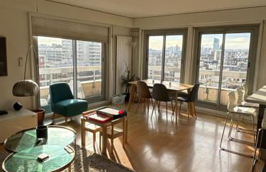 Apparemment spacieux, lumineux avec vue sur Paris - Foto 1