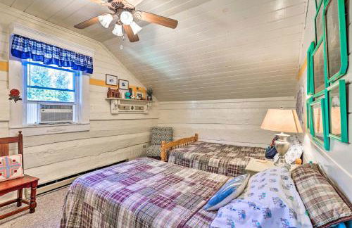 6 Mi to Dtwn Lansing Riverfront Home with Fire Pit - Foto 21