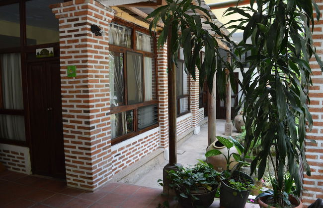 Eco Suites Uxlabil Guatemala City - Photo 41