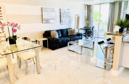 OCEAN BAY VIEWS 2Bdr 2Bath BEACH CONDO PARKING - Photo 13