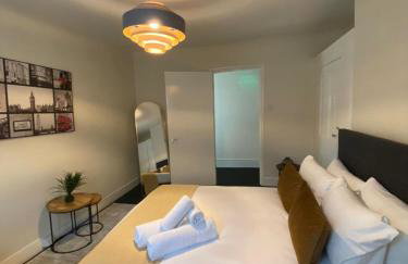 Cosy 1Bd Nestled in Teddington - Photo 7
