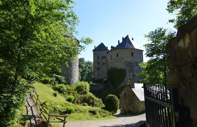Swanky Holiday Home in Waimes With Indoor Swimming Pool - Photo 32