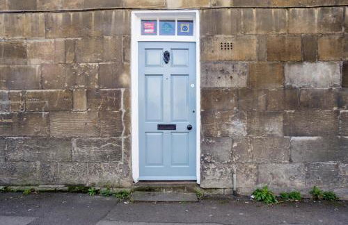 The Apartment, Bath - Photo 5