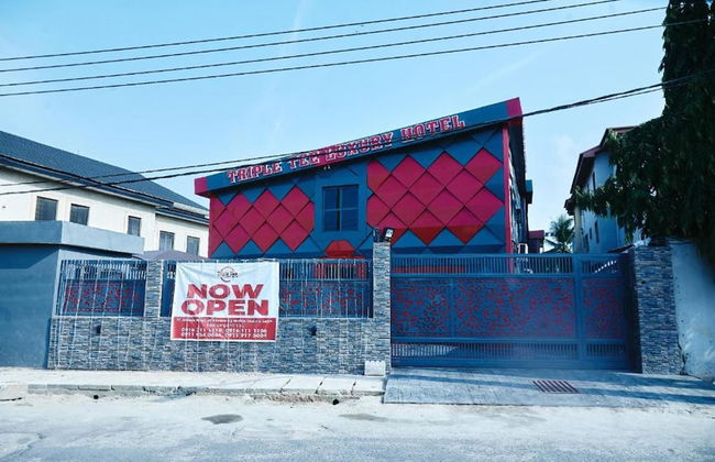 Triple Tee Luxury Hotel - Foto 1