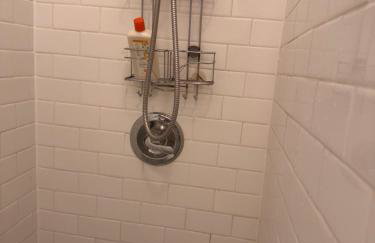 Kitchenette - Photo 3