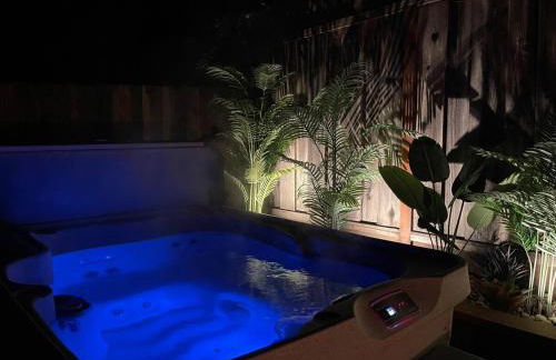 Redwood Grove - Hot Tub PS5 Redwood Park - Foto 1