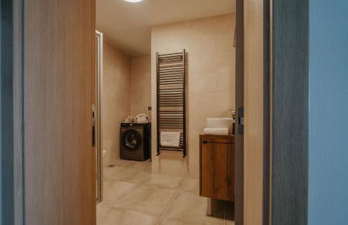 Apartman V u centru Kutine - Foto 17