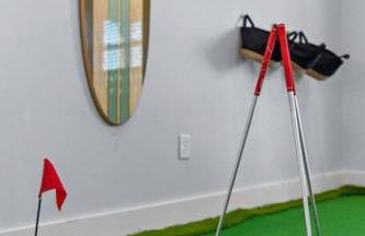 Noisywaves - Beachfront Paradise with Hot Tub, Yard, and Game Room - Foto 62