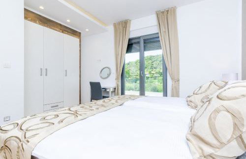 Villa Dolores Apartments - Photo 48