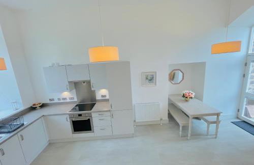 Great Glen Townhouse Inverness - Entire 3 Story Townhouse - Photo 14