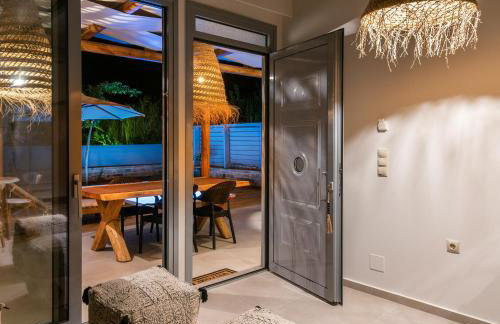 The Cave Villa - Photo 21