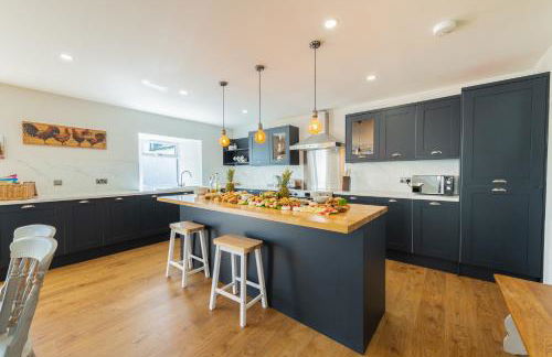 Nether Newton - Sleeps 12, Hottub, Sauna, Private Garden - Foto 53