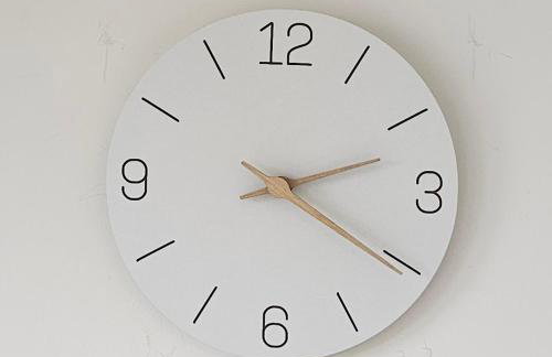 Modern Comfy 3 Bed Home - Free 2 space driveway - Free road parking - Free Netflix - Foto 68