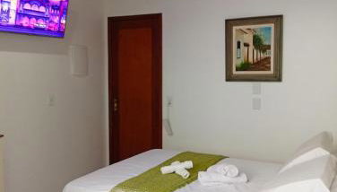 Studio Mobiliado-Quintal - Ar Cond - Ótima Localização - Foto 2