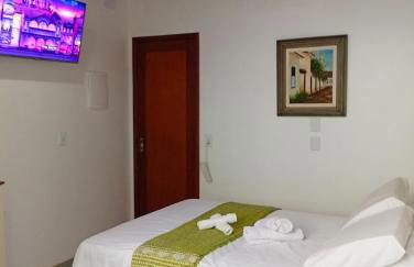 Studio Mobiliado-Quintal - Ar Cond - Ótima Localização - Foto 2