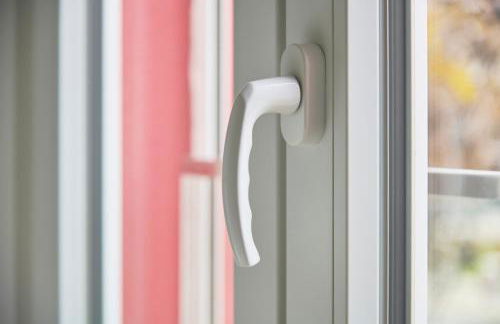 Beachside Modern Flat with AC, By TimeCooler - Foto 18