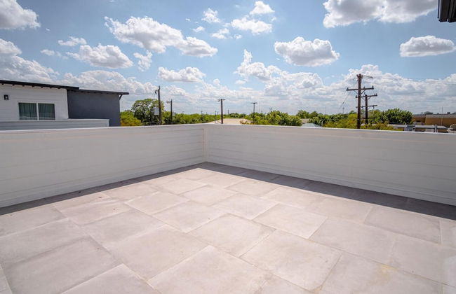 Gorgeous 3 BR 2 BA Near Amazing Downtown - Foto 26