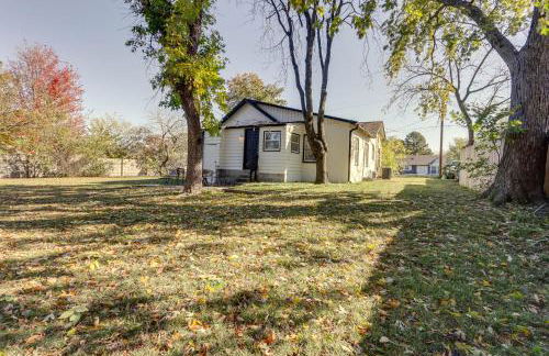 Chic Joplin Cottage with Patio Less Than 3 Mi to Town! - Foto 23