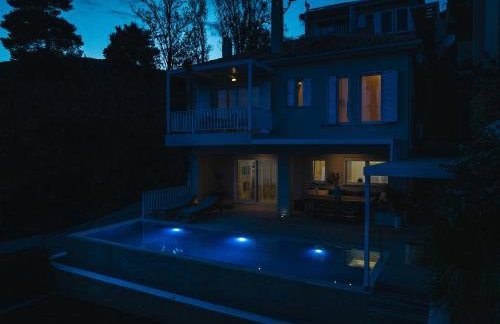 Villa Madouri 5 bed seafront villa with private pool - Foto 35