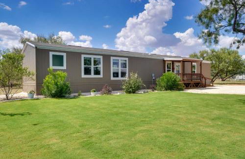 Peaceful Countryside Home with Yard in Hawley - Foto 1