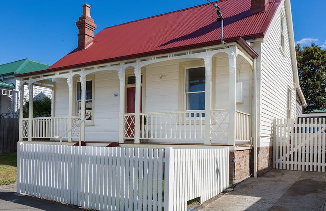 Brampton Cottage - Photo 1