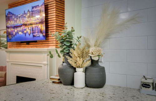 Stylish APT 1mile To Masters 2mi Medical Center - Foto 14