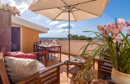 Casa Clara in Uri in the Nuraghe of Santa Cadrina a short distance from the beaches - Foto 1