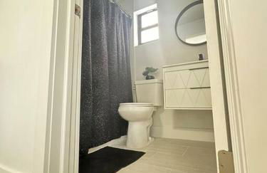 5 Star Feel in Miami Prime Location - Photo 6