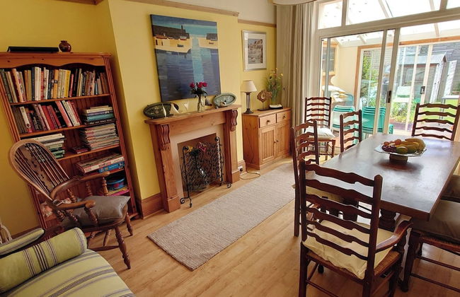 Gorgeous 4-bed House in Bexhill-on-sea, sea Views - Photo 10