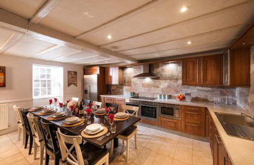 Thornhill House - Historic 5 Bedroom 5 Ensuite - Foto 4