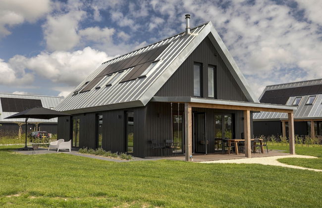 Beautiful Villa on the Water in Friesland - Foto 35