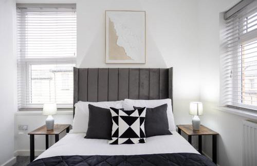 Bespoke Apartments Near Cardiff City Centre Free Parking - Foto 9