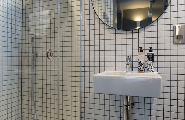 Hiding Space - Trim Street Apartments - Foto 33