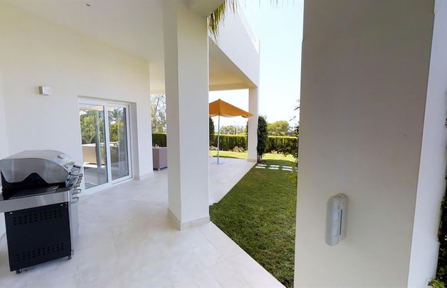 Exquisite Villa Near Beach - Heated Pool - Foto 37