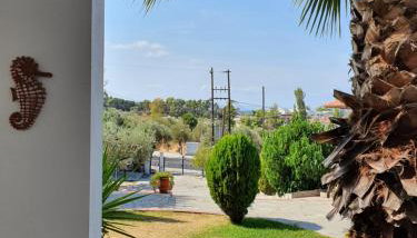 Hotel Pefko - Foto 3, Garden, Garden view