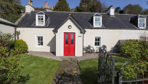 Fuchsia Cottage - Photo 1