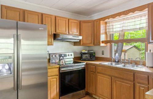 Modern decor, Hot Tub, Fire Pit, Grill, & Games - Foto 13