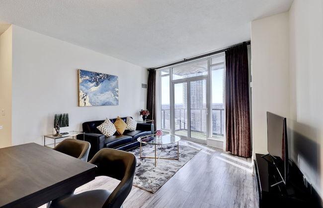 Grand Royal Condos -Mississauga SQ One - Photo 15